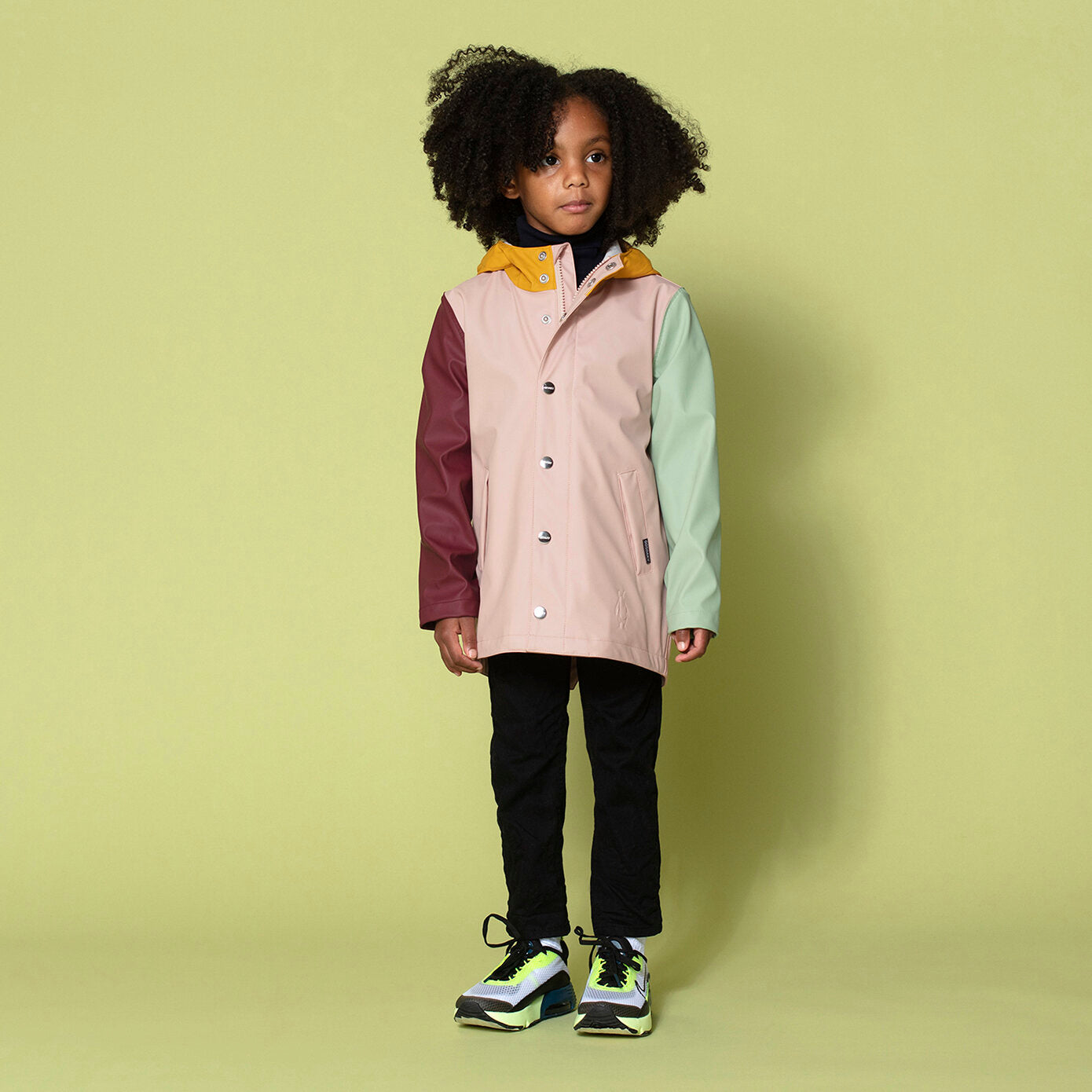 Raincoat shop outlet
