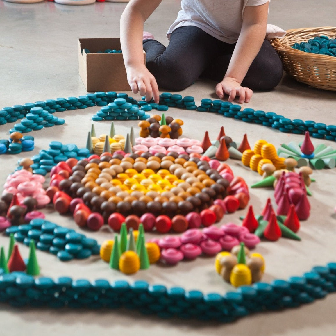 Grapat Mandala (Loose Parts)